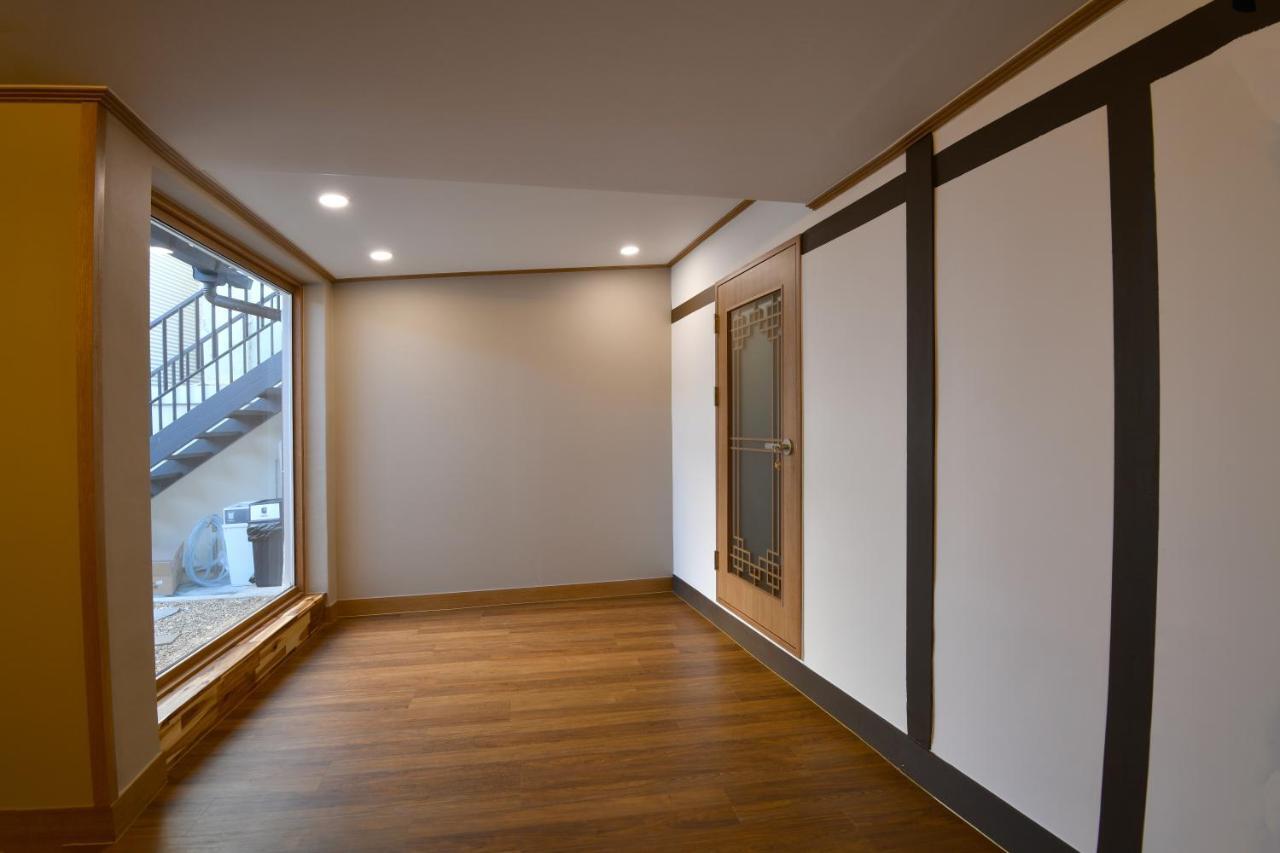 Guma Modern Hanokstay แทกู ภายนอก รูปภาพ